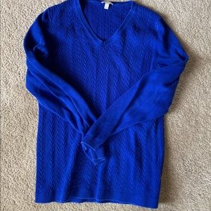 V neck sweater